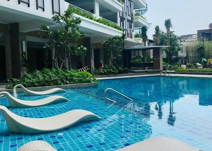 Aston Place, Dominga Street Aparthotel