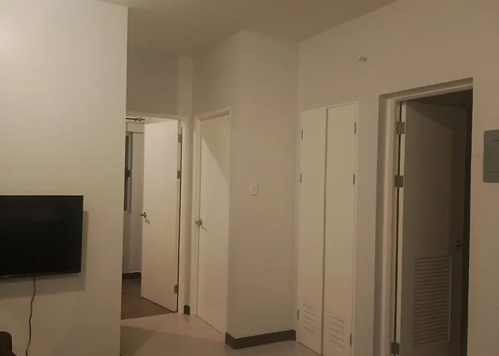 Aston Place, Dominga Street Aparthotel Manila